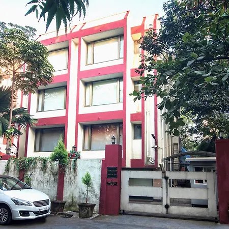 The V Sadan Bed & Breakfast